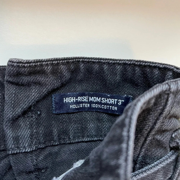 Hollister 100% Cotton Washed Black High Rise Belted Mom Shorts 28 Women’s - Picture 9 of 10